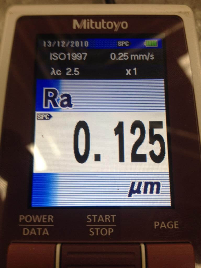 surface roughness measuring instrument